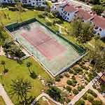 Lägenhetshotell Gardens By Menorcarentals Son Bou