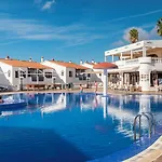 Gardens By Menorcarentals Lägenhetshotell