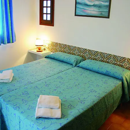 Gardens By Menorcarentals Son Bou