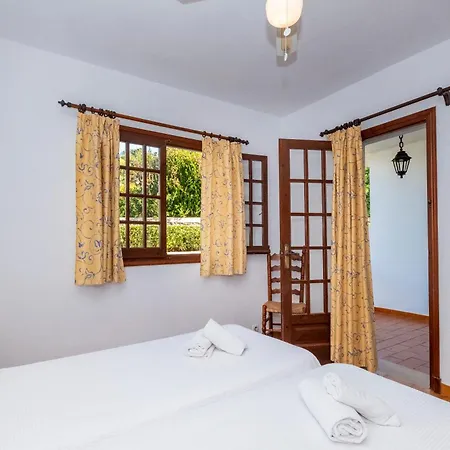 Gardens By Menorcarentals 2* Son Bou