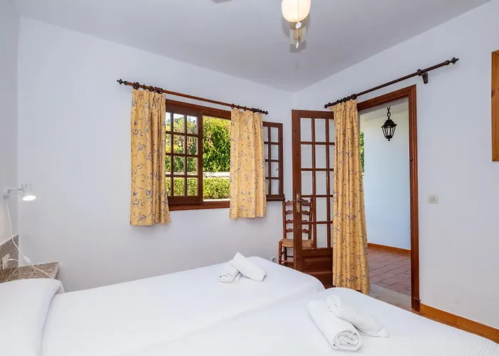 Gardens By Menorcarentals 2* Son Bou