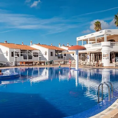 Gardens By Menorcarentals Lägenhetshotell Son Bou