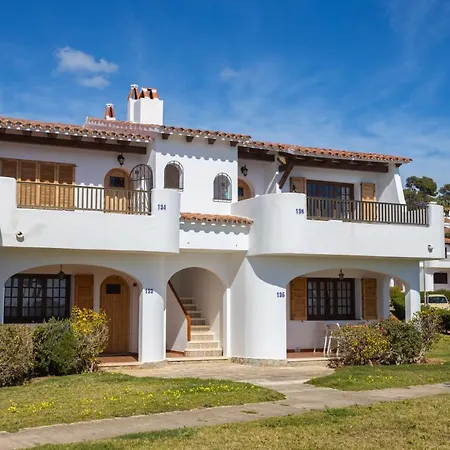 Gardens By Menorcarentals Hotel apartamentowy