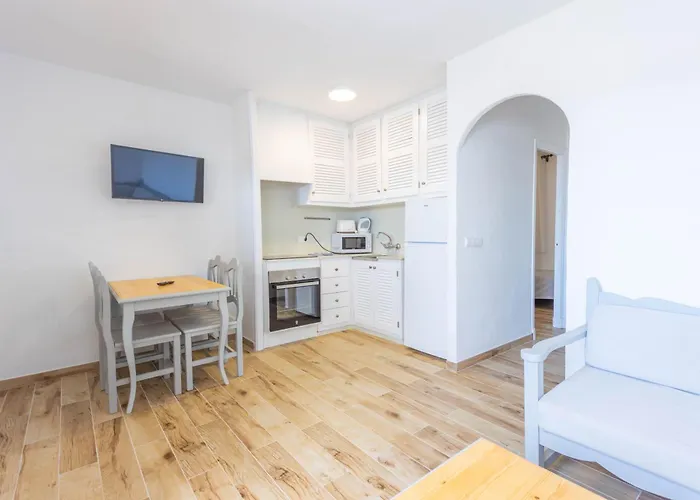 Gardens By Menorcarentals 2* Son Bou