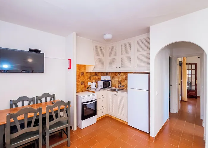 Appart hôtel Gardens By Menorcarentals